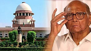 अजित पवार नहीं कर रहे 'घड़ी' चुनाव चिह्न पर अदालत के निर्देश का पालन, सुप्रीम कोर्ट से शरद पवार