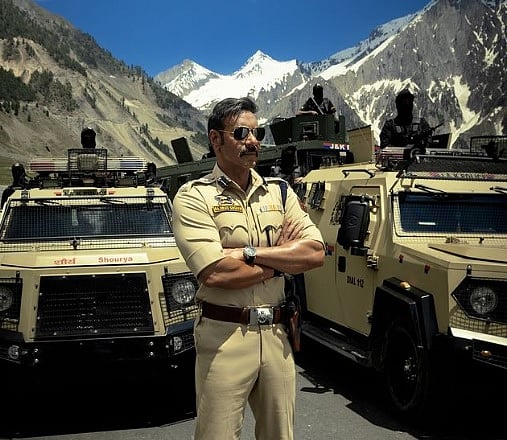 सिनेजीनव: 'सिंघम अगेन' का कश्मीर शेड्यूल हुआ पूरा और फिल्म 'हीरामंडी' से नया रोमांटिक गाना रिलीज
