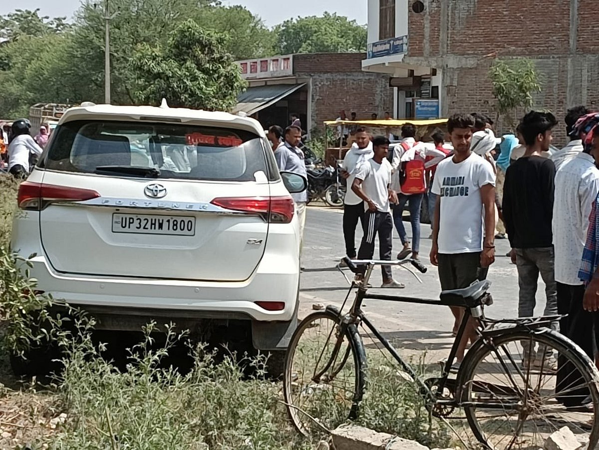 यूपी: बीजेपी नेता बृजभूषण शरण सिंह के बेटे के काफिले ने तीन लोगों को रौंदा, 2 लोगों की मौके पर ही मौत, एक घायल