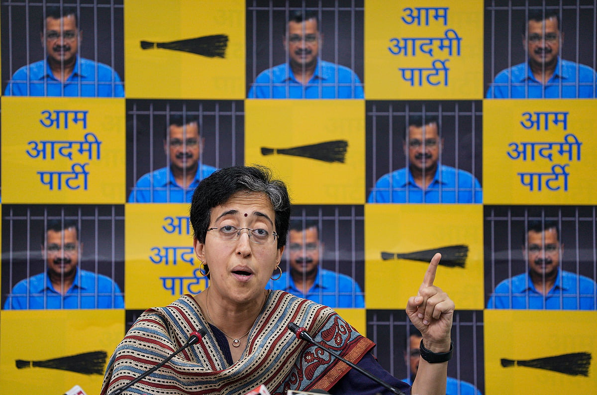 बीजेपी ने मालीवाल को ‘ब्लैकमेल’ कर केजरीवाल के खिलाफ साजिश में शामिल किया, आप का दावा