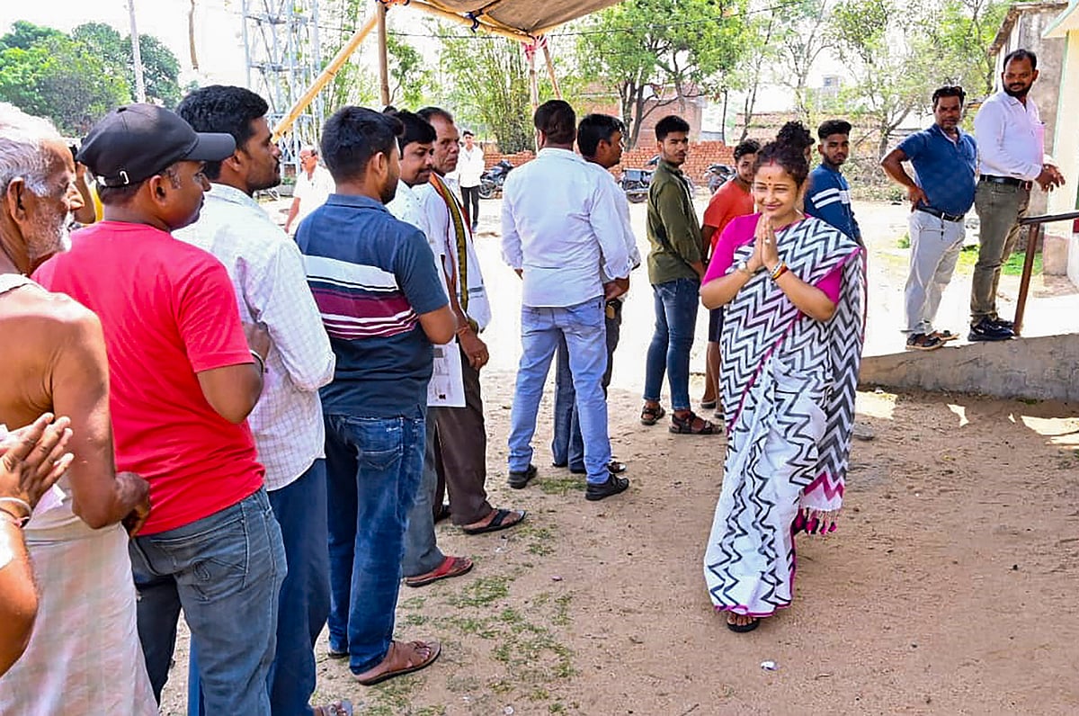 लोकसभा चुनाव: झारखंड में शाम पांच बजे तक करीब 62 प्रतिशत मतदान, सबसे अधिक हजारीबाग वोटिंग