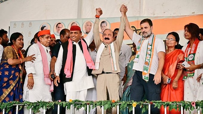 अमेठी सीट से स्मृति ईरानी की करारी हार, कांग्रेस के किशोरी लाल शर्मा ने एक लाख 66 हजार 22 मतों से हाराया
