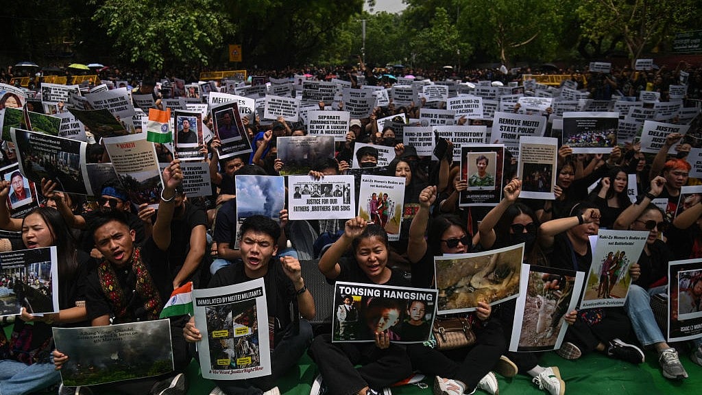 आकार पटेल का लेख: मानवाधिकार आयोग क्यों नहीं कर रहा 'लोकतंत्र की जननी' में अपना काम