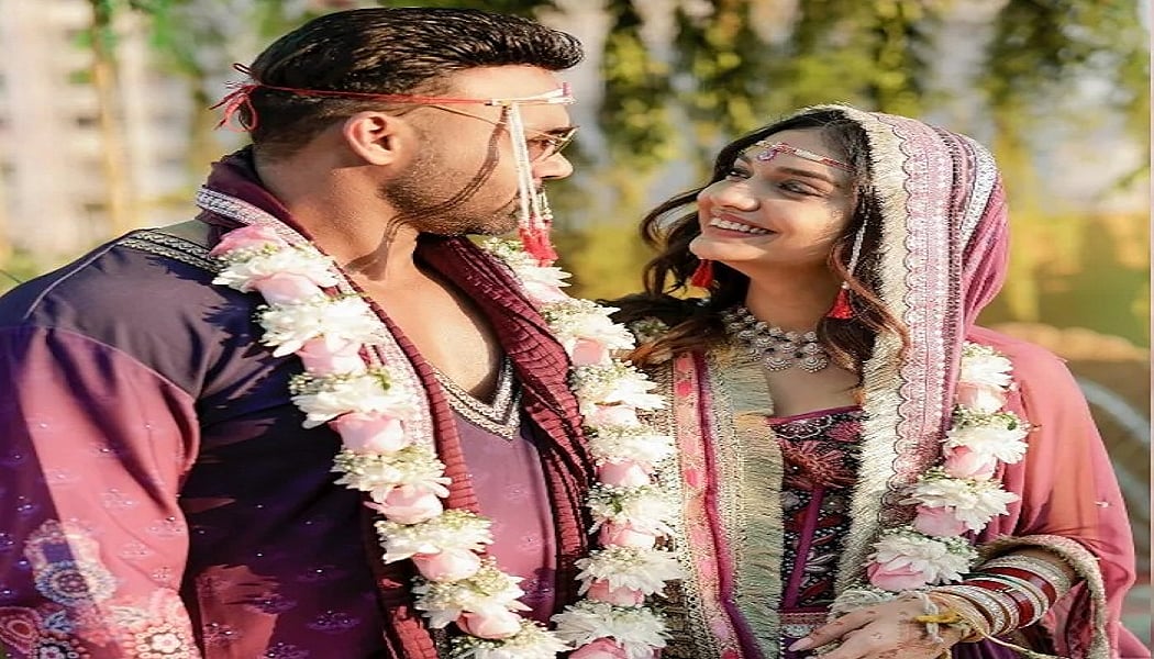 सिनेजीवन: पति अपूर्वा से हुआ दिव्या अग्रवाल का तलाक? एक्ट्रेस ने तोड़ी चुप्पी और वाणी कपूर ने महाकाल में लिया आशीर्वाद