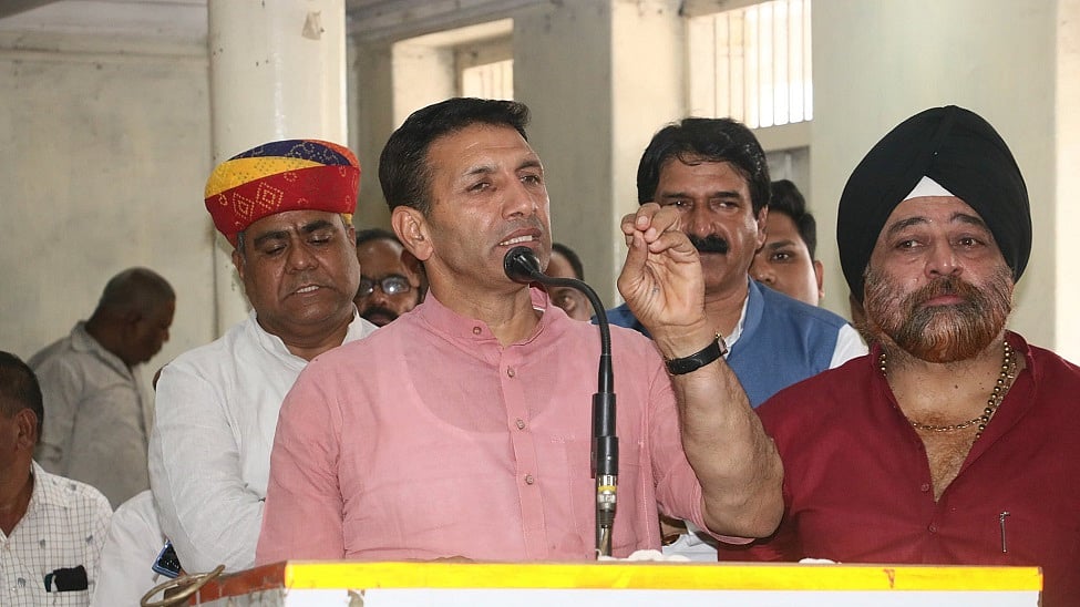 जीतू पटवारी बोले- दाऊद गैंग की तरह इंदौर में पनपे राजनीतिक माफिया ने 'अगवा' कर लिया कांग्रेस प्रत्याशी