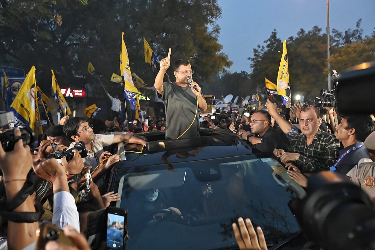 40 दिन बाद केजरीवाल जेल से हुए रिहा, बोले- 140 करोड़ लोगों को तानाशाही के खिलाफ एक साथ लड़ना होगा