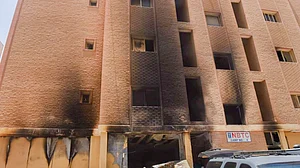 कुवैत की इमारत में लगी भीषण आग, 41 लोग जिंदा जले, 50 लोग घायल, मरने वालों में कई भारतीय भी शामिल