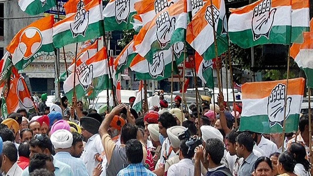 NEET में धांधली के खिलाफ छात्रों के समर्थन में उतरी कांग्रेस, देश भर में विरोध-प्रदर्शन का किया ऐलान
