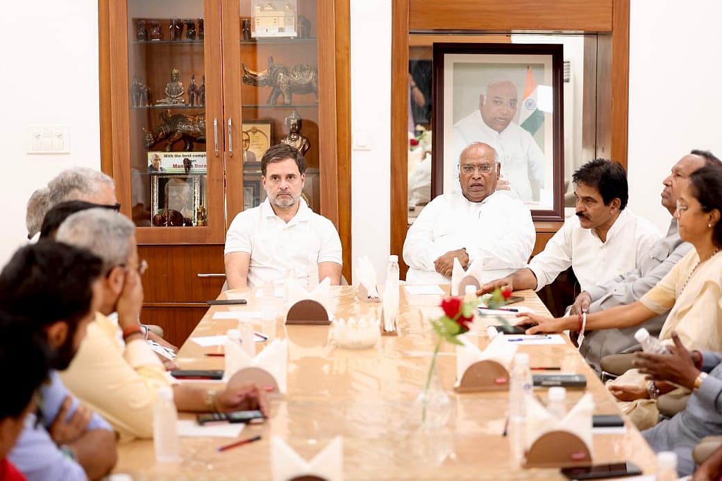 बड़ी खबर LIVE: राहुल गांधी लोकसभा में नेता प्रतिपक्ष होंगे, ‘इंडिया’ गठबंधन के नेताओं की बैठक में फैसला