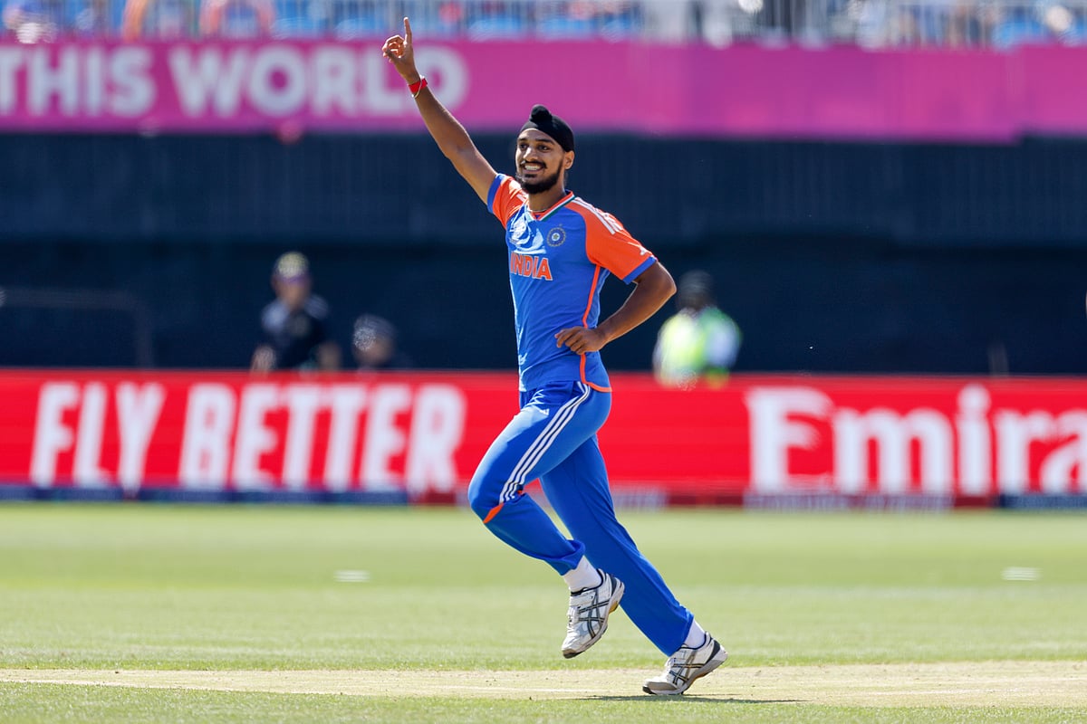 खेल: पूर्व भारतीय क्रिकेटर डेविड जॉनसन ने किया सुसाइड? और 'भारत-अफगानिस्तान मैच में अर्शदीप निभाएंगे अहम भूमिका'