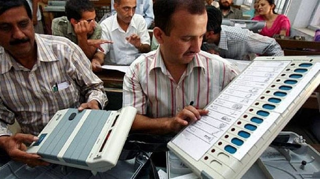 चुनाव आयोग को 6 राज्यों की 8 लोकसभा सीट पर EVM सत्यापन के आवेदन मिले