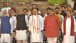 पिछली मोदी सरकार में मंत्री रहे 34 BJP नेताओं को इस बार नहीं मिली मंत्रिमंडल में जगह, जानें कौन-कौन पिछड़ा