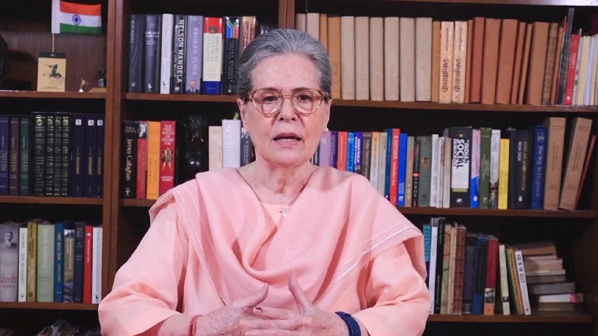 तेलंगाना स्थापना दिवस पर सोनिया गांधी बोलीं- लोगों को दी 'गारंटी' को कांग्रेस सरकार पूरा करने में नहीं छोड़ेगी कोई कसर