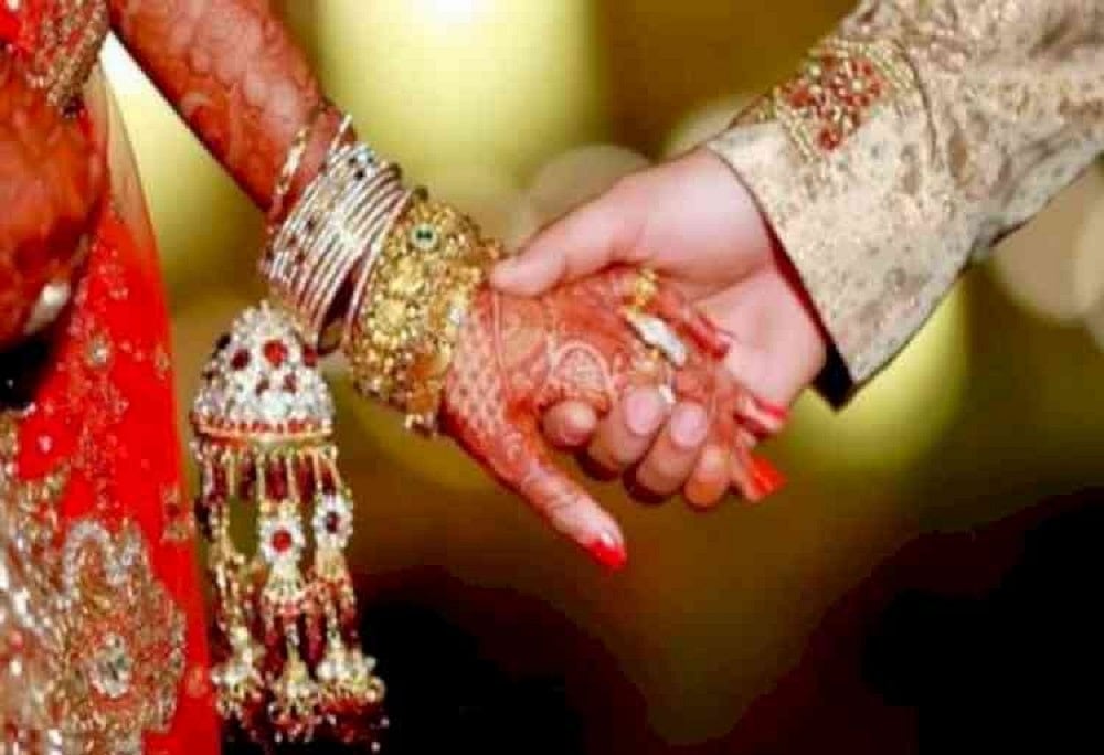 अर्थजगतः भारत में शादियों का बाजार अब 130 अरब डॉलर के पार और महंगाई से गांवों के लोग ज्यादा प्रभावित
