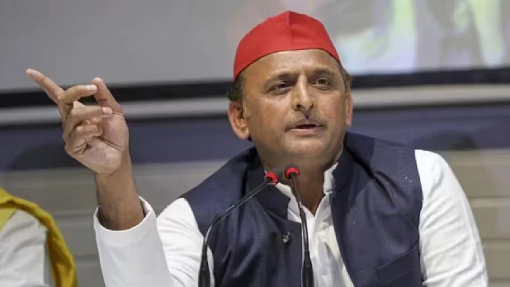 अखिलेश बोले- BJP सरकार ने लोकतंत्र और संविधान की धज्जियां उड़ा दी, पुलिस के जरिए प्रदेश चलाना चाहती है