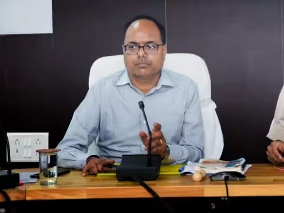 बिहार में बड़े पैमाने पर IAS अधिकारियों का तबादला, चंद्रशेखर सिंह फिर बनाए गए पटना के डीएम