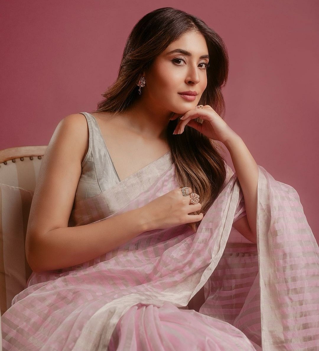 सिनेजीवन: चंदू चैंपियन के मेकर्स का दर्शकों को तोहफा और अक्षय की फिल्म सरफिरा का गाना 'मार उड़ी' हुआ रिलीज