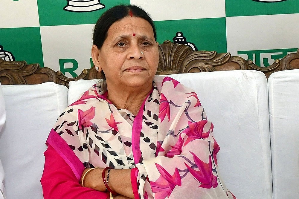 लैंड फॉर जॉब’ घोटाला: राबड़ी देवी पर आरोप तय करने की सुनवाई 25 अगस्त तक स्थगित