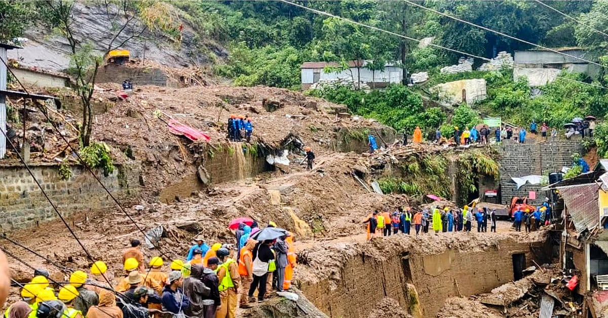 मिजोरम में भूस्खलन के कारण इमारत जमींदोज़, तीन लोगों की मौत की आशंका