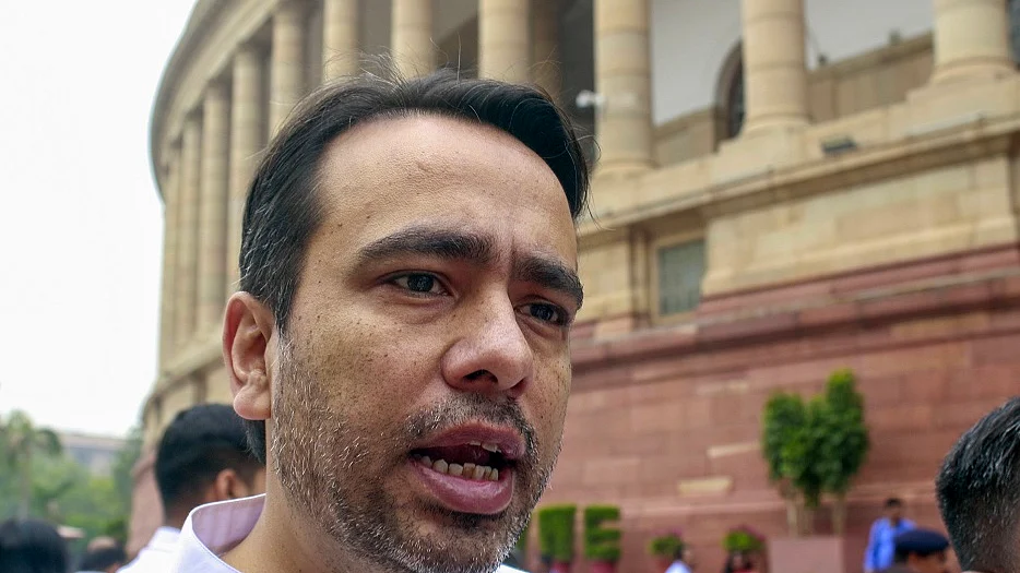जयंत चौधरी ने 'नेम प्लेट' के फरमान का विरोध किया, कहा- फैसला वापस ले योगी सरकार