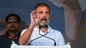 राहुल गांधी ने बैक खातों में न्यूनतम बैलेंस नहीं होने पर जुर्माने का विरोध किया, कहा- जनता अत्याचार का देगी जवाब