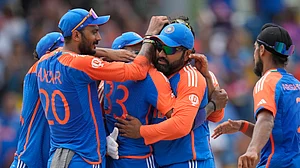 टीम इंडिया के भारत पहुंचने में देरी, स्पेशल फ्लाइट के शेड्यूल में बदलाव, जानें कब पहुंचेंगे खिलाड़ी