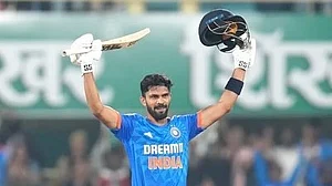 T20I Rankings: अभिषेक ने T20 रैंकिंग में भी मचाया तहलका, ऋतुराज गायकवाड़ ने की टॉप 10 में एंट्री
