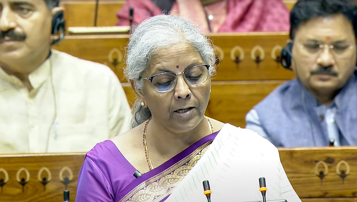 बजट 2024: BHU के छात्रों ने बजट पर जताई नाखुशी, कहा- छात्रों के लिए और भी अच्छा हो सकता था बजट