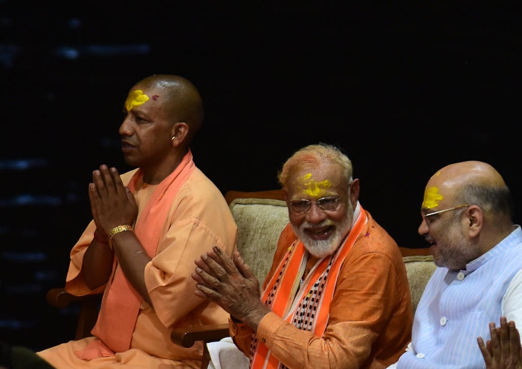 UP: BJP में हर स्तर पर चल रही उठापटक, योगी कुर्सी छोड़ने के मूड में नहीं, मोदी-शाह का हर चाल असफल