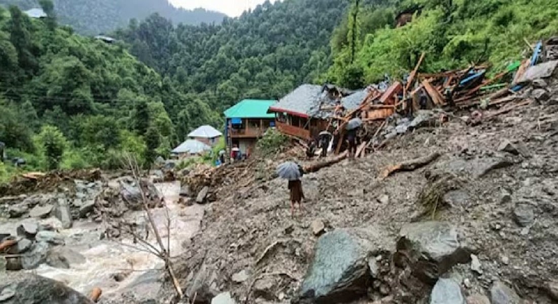 हिमाचल प्रदेश के समेज में बादल फटने से 6 छात्र बहे, स्कूल का भवन मलबे में तब्दील, तलाशी अभियान जारी