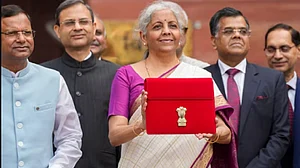 जन समस्याओं के प्रति घोर बेखबरी वाला बजट