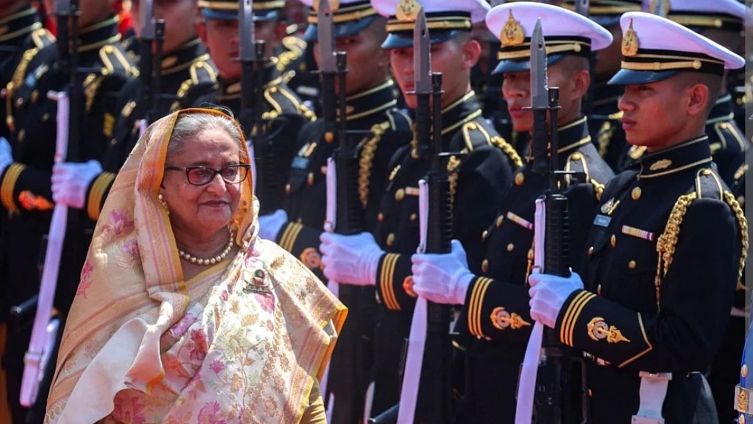 शेख हसीना की लगातार चौथी चुनावी जीत से लेकर सत्ता से बेदखल होकर देश छोड़ने तक का सफर