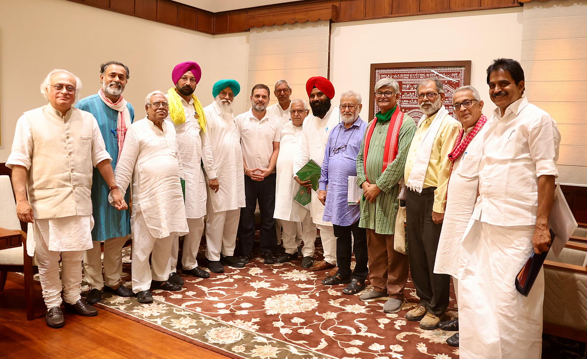 किसान संगठनों के प्रतिनिधिमंडल ने राहुल गांधी से की मुलाकात, MSP पर कानूनी गारंटी की अपनी मांग दोहराई