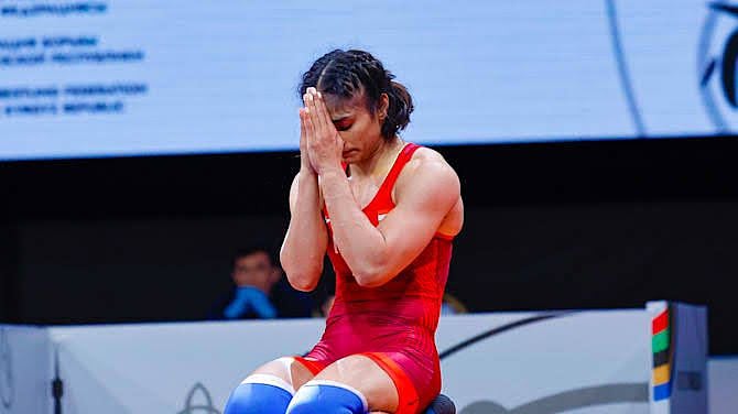 सुप्रीम कोर्ट से विनेश फोगाट को बड़ी राहत, WFI की अर्जी खारिज