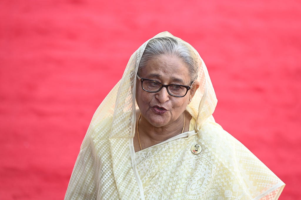 बांग्लादेश में तख्तापलट के बाद शेख हसीना के खिलाफ हत्या का केस दर्ज, अवामी लीग के कई नेताओं के नाम भी शामिल