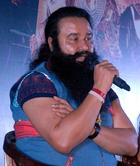हरियाणा: डेरा सच्चा सौदा प्रमुख गुरमीत राम रहीम एक बार फिर सुनारिया जेल से आए बाहर, 21 दिनों की फरलो मिली