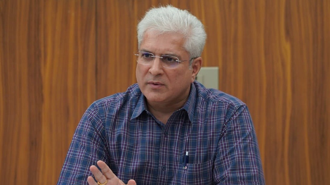 दिल्ली में 15 अगस्त पर आतिशी नहीं, मंत्री कैलाश गहलोत फहराएंगे तिरंगा, LG वीके सक्सेना ने नामित किया