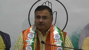 BJP का चेहरा होगा बेनकाब, जम्मू-कश्मीर और हरियाणा में कांग्रेस बनाएगी सरकार: आलोक शर्मा