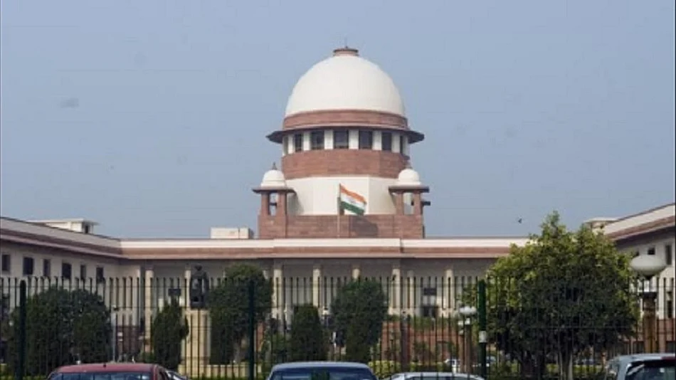 सुप्रीम कोर्ट ने कोलकाता रेप और हत्या केस का लिया स्वत: संज्ञान, मंगलवार को CJI की पीठ करेगी सुनवाई