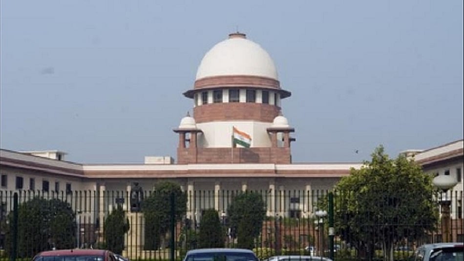 सुप्रीम कोर्ट ने कोलकाता रेप और हत्या केस का लिया स्वत: संज्ञान, मंगलवार को CJI की पीठ करेगी सुनवाई