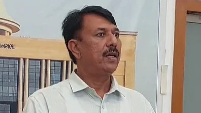 कांग्रेस नेता अमित चावडा ने बीजेपी पर गंभीर आरोप लगाए हैं।