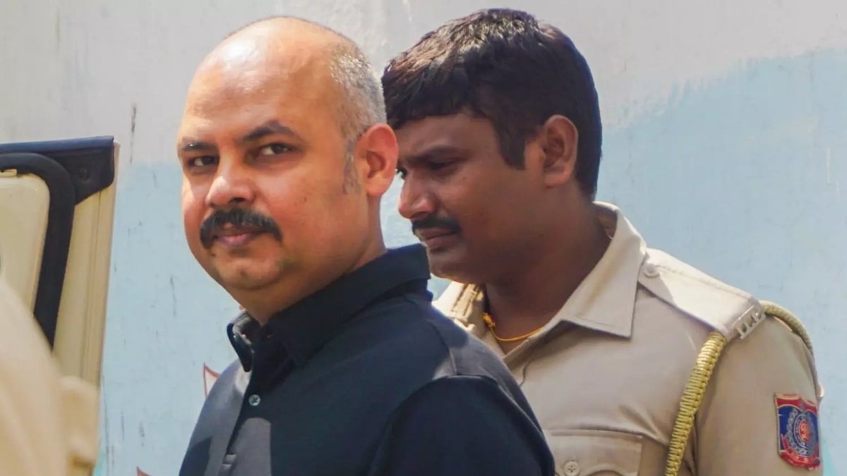 सुप्रीम कोर्ट ने स्वाति मालीवाल पर हमले के मामले में केजरीवाल के सहयोगी बिभव कुमार को जमानत दी