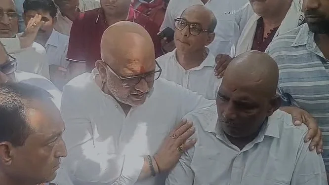 कांंग्रेस नेता अजय राय ने सीएम योगी पर निशाना साधा