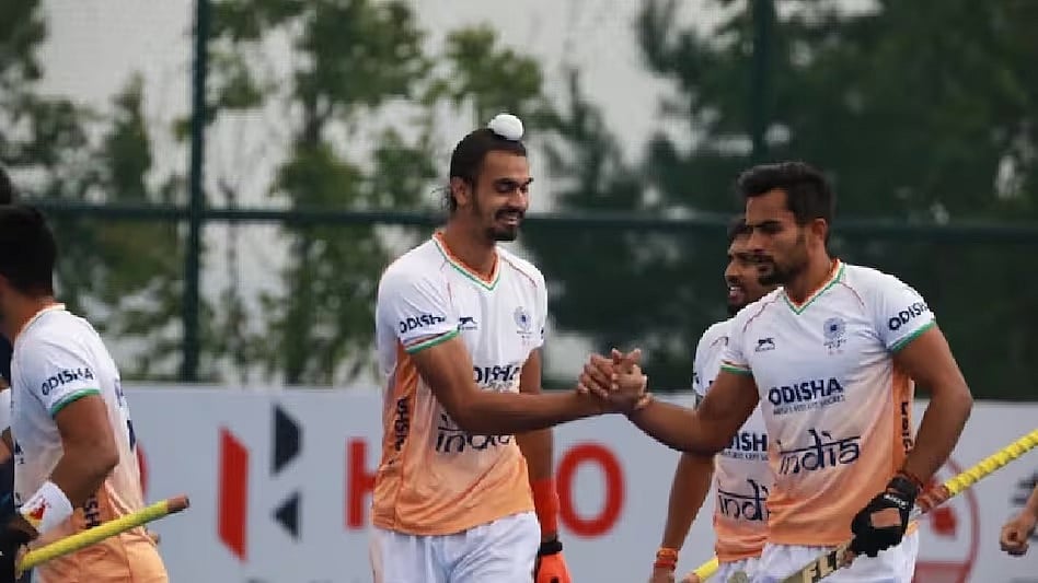 खेल: एशियन चैंपियंस ट्रॉफी के फाइनल में पहुंचा भारत और साक्षी-गीता ने की रेसलिंग चैंपियंस सुपर लीग की घोषणा   