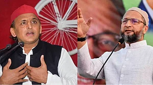 वाराणसी की अदालत ने अखिलेश यादव, असदुद्दीन औवेसी के खिलाफ प्राथमिकी वाली याचिका खारिज की