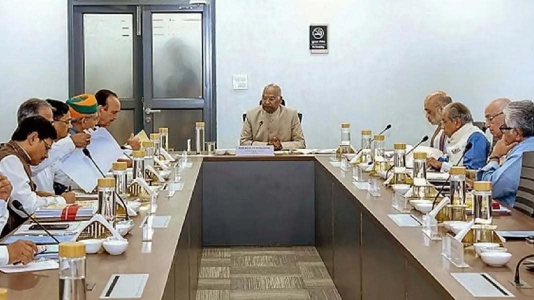 एक राष्ट्र-एक चुनाव को विपक्षी पार्टियों ने लोकतंत्र और संघवाद के खिलाफ बताया