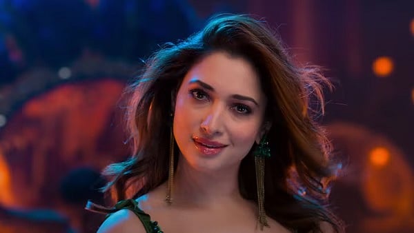 सिनेजीवन: Stree 2 के गाने ‘आज की रात’ का कोरियोग्राफर गिरफ्तार और एक्टर दीपक ने  प्रोड्यूसर पर लगाया ठगी का आरोप