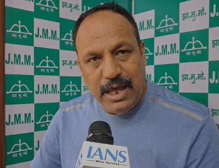 'RSS का काम भाईचारे को तोड़ना और समाज को विभाजित करना है', JMM नेता ने लगाए गंभीर आरोप