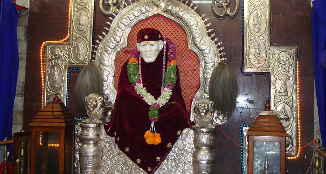 वाराणसी में साईं बाबा की प्रतीमा पर विवाद, हिंदू संगठन ने कई मंदिरों से मूर्तियां हटाई
