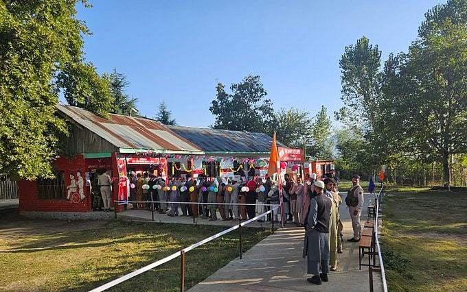 जम्मू-कश्मीर विधानसभा चुनाव: खड़गे बोले- लोगों से राज्य का दर्जा छीनने वालों को सबक सिखाने का यह आखिरी मौका